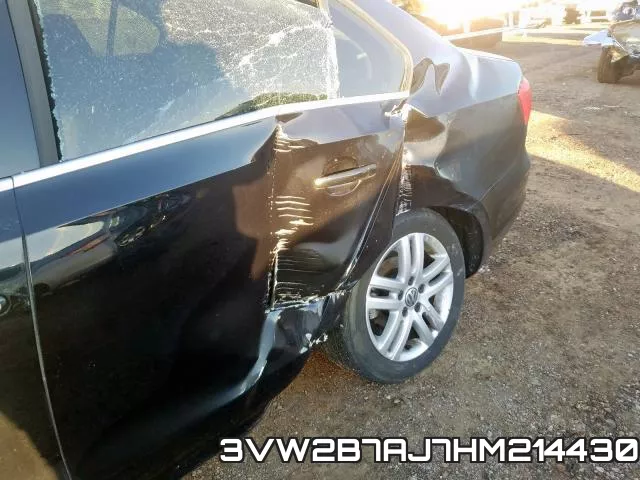 3VW2B7AJ7HM214430_9.webp