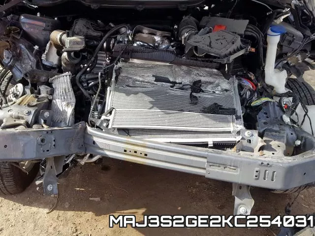 MAJ3S2GE2KC254031