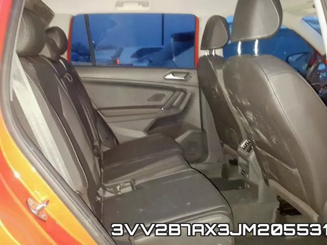 3VV2B7AX3JM205531_6.webp