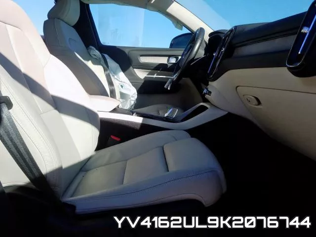 YV4162UL9K2076744_5.webp