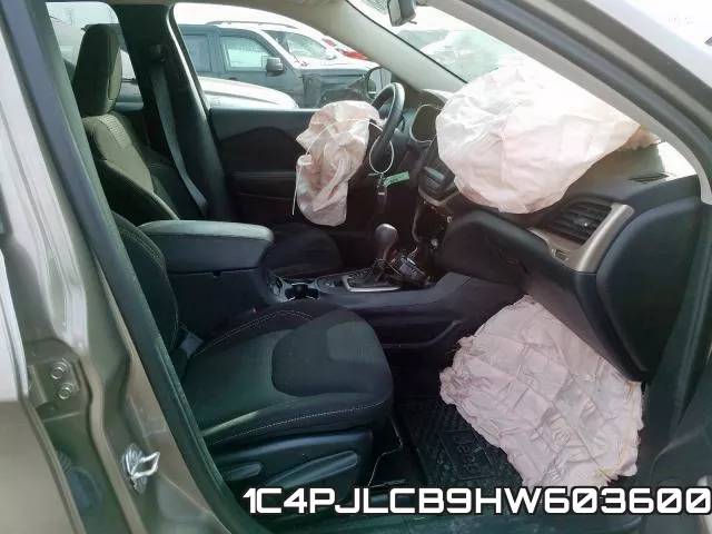 1C4PJLCB9HW603600_5.webp