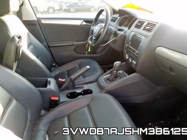 3VWDB7AJ5HM386125_5.webp