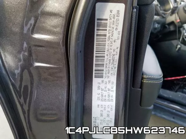 1C4PJLCB5HW623746_10.webp
