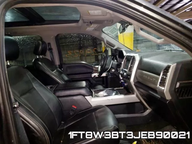1FT8W3BT3JEB90021_5.webp