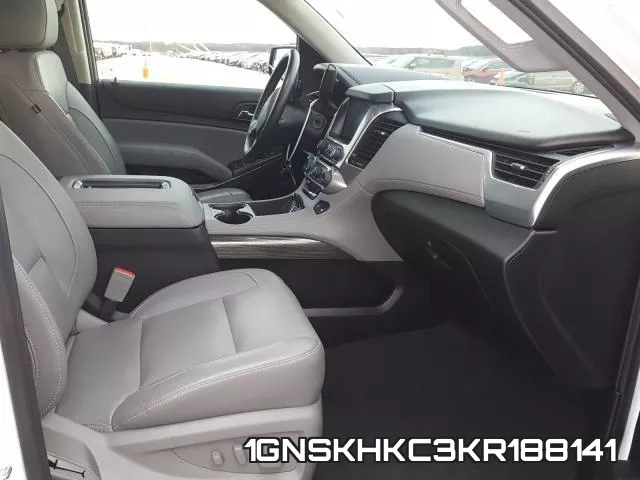 1GNSKHKC3KR188141_5.webp