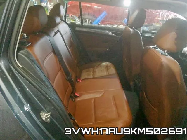 3VWH17AU9KM502691_6.webp