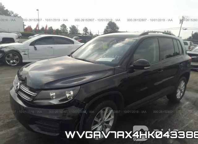 WVGAV7AX4HK043388_6.webp