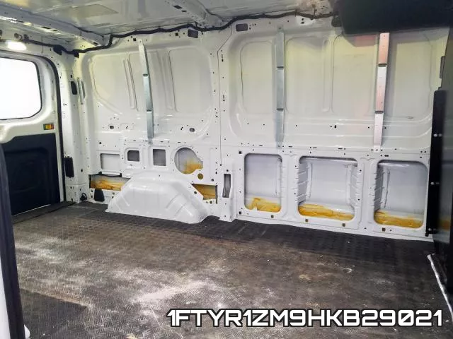 1FTYR1ZM9HKB29021_6.webp