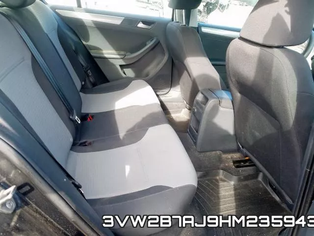 3VW2B7AJ9HM235943_6.webp