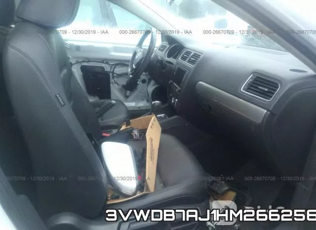3VWDB7AJ1HM266256
