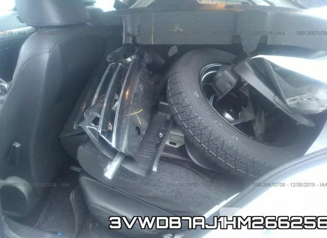3VWDB7AJ1HM266256_8.webp