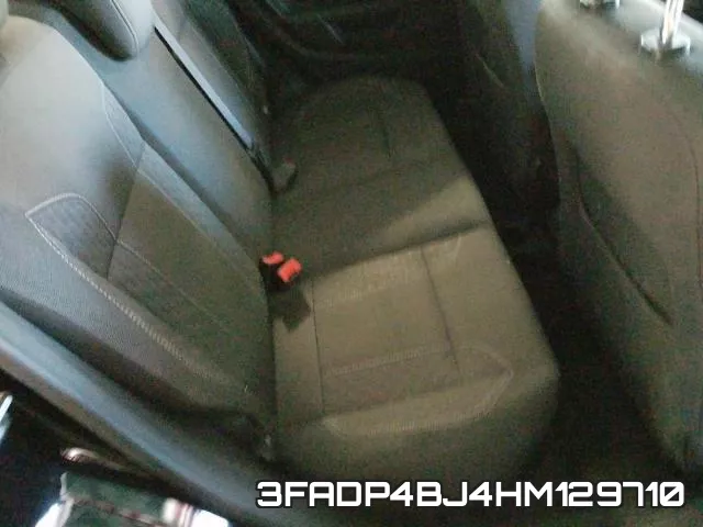 3FADP4BJ4HM129710_6.webp