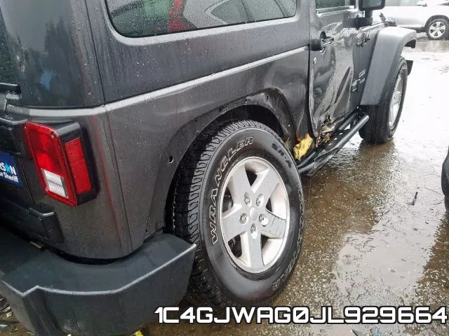 1C4GJWAG0JL929664_9.webp