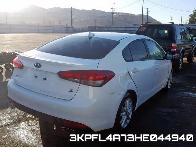 3KPFL4A73HE044940_4.webp