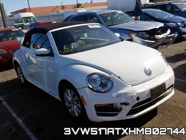 3VW517ATXHM802744_1.webp