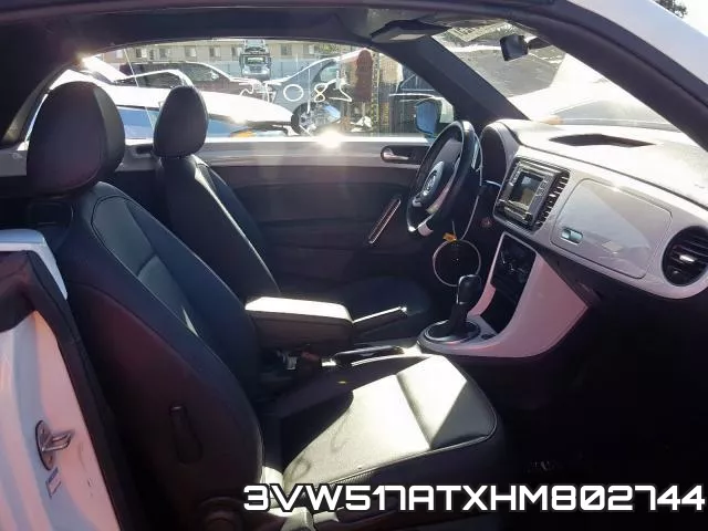 3VW517ATXHM802744_5.webp