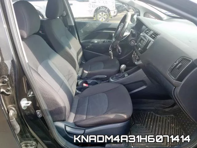 KNADM4A31H6071414_5.webp