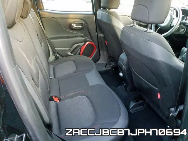 ZACCJBCB7JPH70694_6.webp