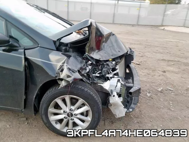 3KPFL4A74HE064839_9.webp