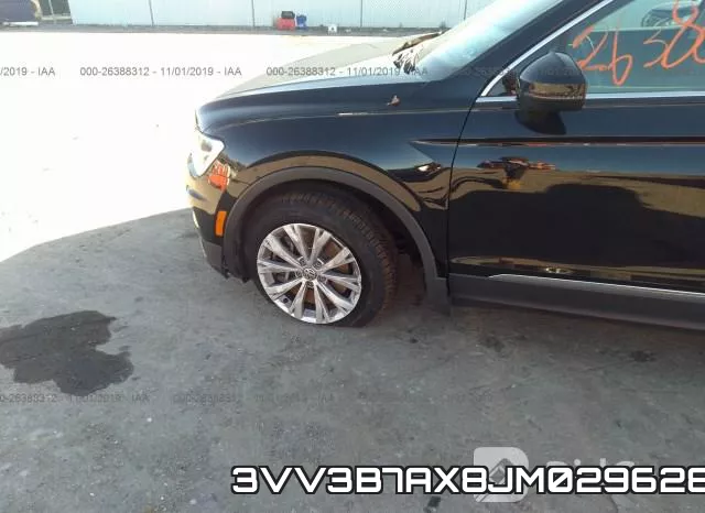 3VV3B7AX8JM029628_6.webp