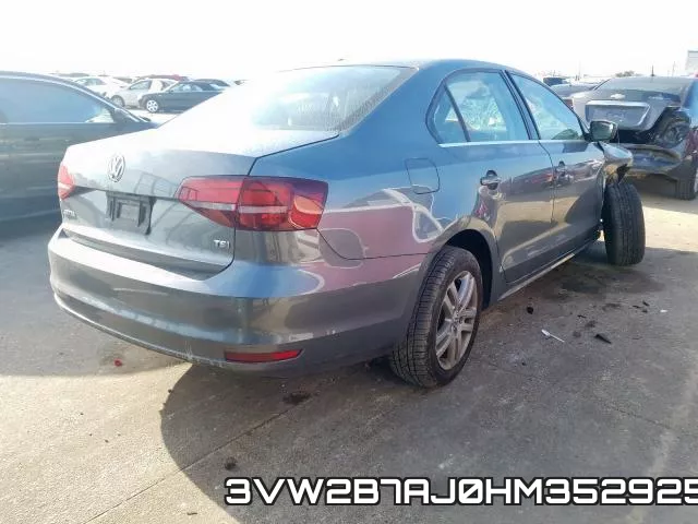 3VW2B7AJ0HM352925_4.webp