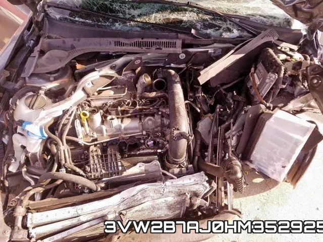 3VW2B7AJ0HM352925_7.webp