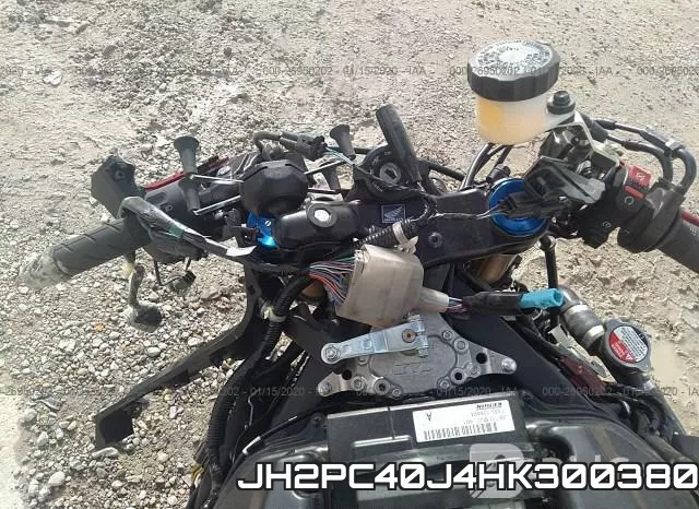 JH2PC40J4HK300380_7.webp