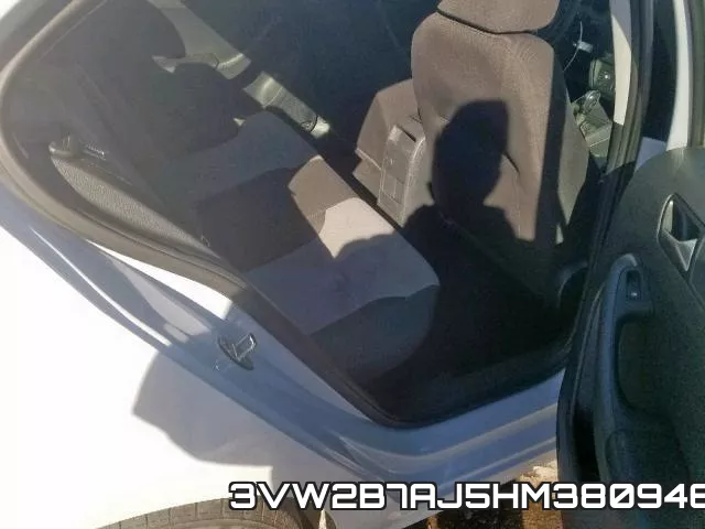 3VW2B7AJ5HM380946_6.webp