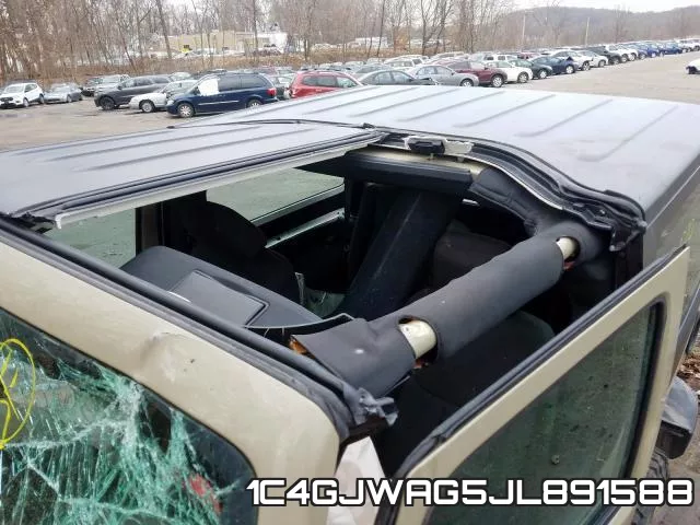 1C4GJWAG5JL891588_9.webp