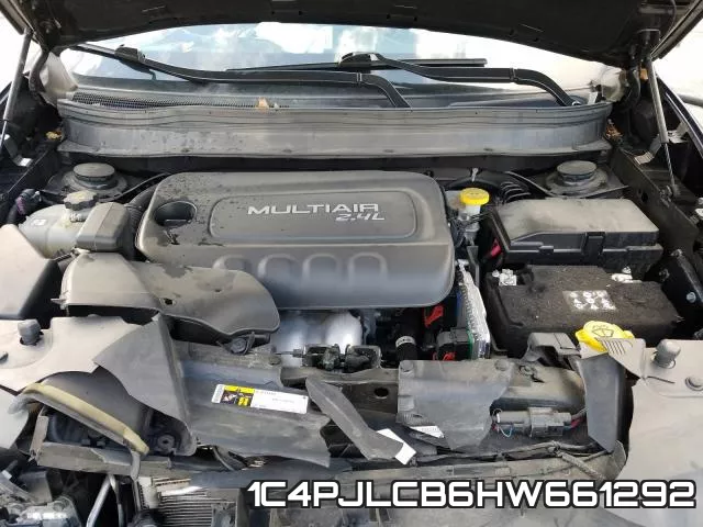 1C4PJLCB6HW661292_7.webp
