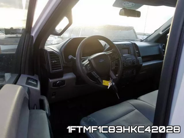1FTMF1C83HKC42028_9.webp