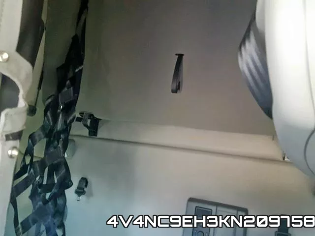 4V4NC9EH3KN209758_6.webp