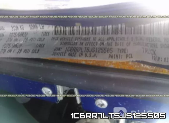1C6RR7LT5JS125505_9.webp