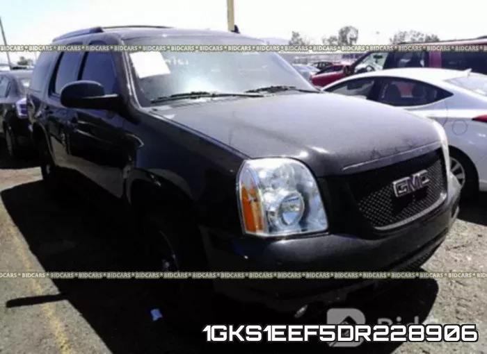 1GKS1EEF5DR228906
