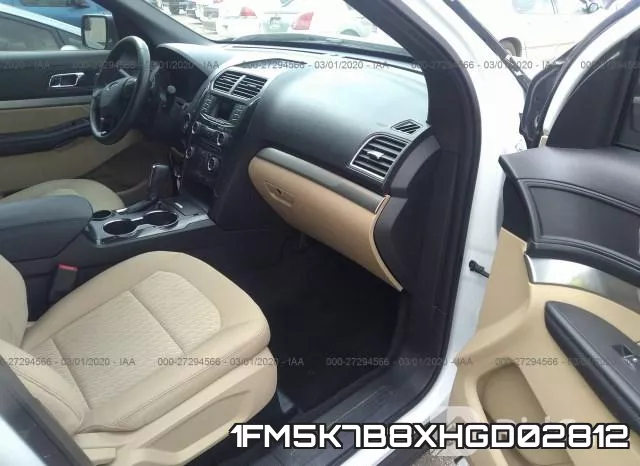 1FM5K7B8XHGD02812_5.webp