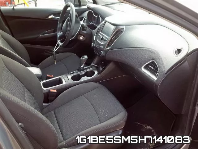 1G1BE5SM5H7141083_5.webp