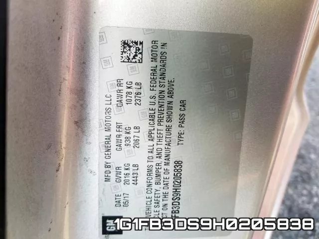 1G1FB3DS9H0205838_10.webp