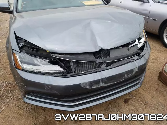 3VW2B7AJ0HM307824_9.webp