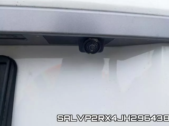 SALVP2RX4JH296438_9.webp