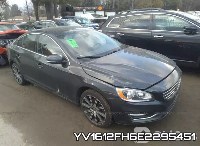 YV1612FH6E2295451