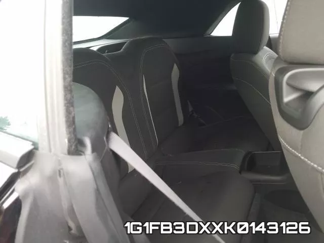 1G1FB3DXXK0143126_6.webp
