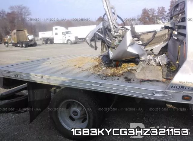 1GB3KYCG3HZ321153_7.webp