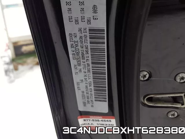 3C4NJDCBXHT628380_10.webp