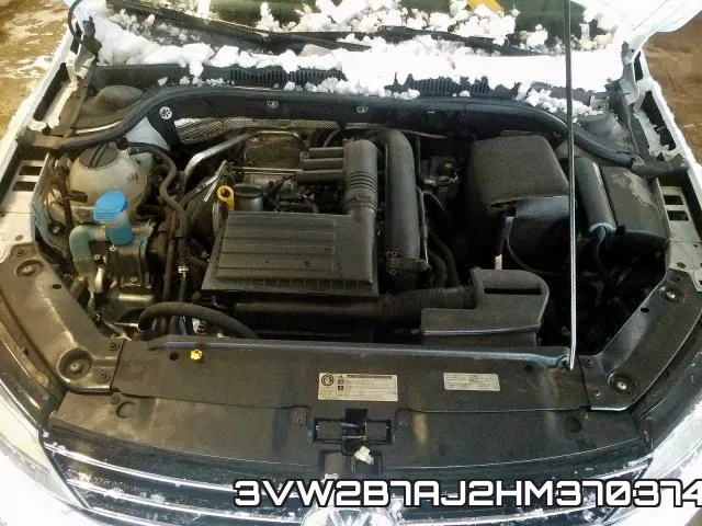3VW2B7AJ2HM370374_7.webp
