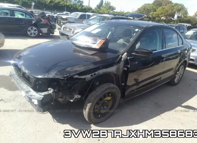 3VW2B7AJXHM358683_2.webp