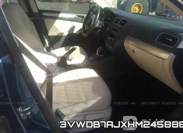 3VWDB7AJXHM245888_5.webp