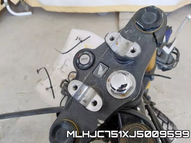 MLHJC751XJ5009599_8.webp
