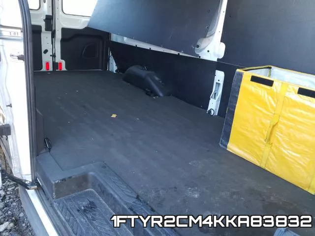 1FTYR2CM4KKA83832