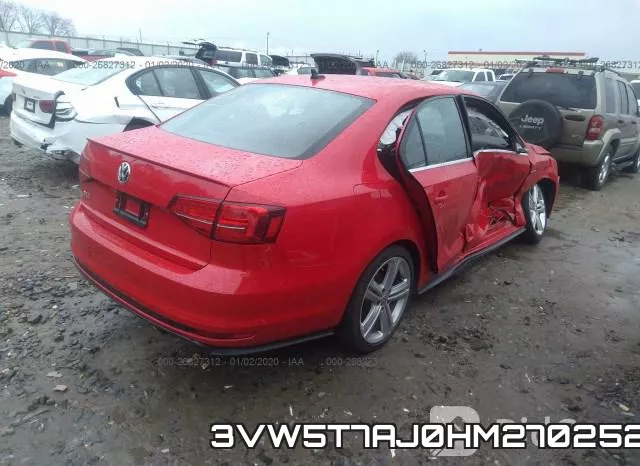 3VW5T7AJ0HM270252_4.webp
