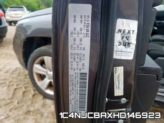 1C4NJCBAXHD146923_10.webp